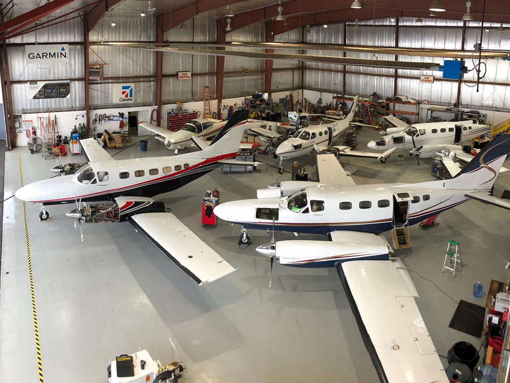 cessna-441-conquest-ii-aircrafts-in-hanger